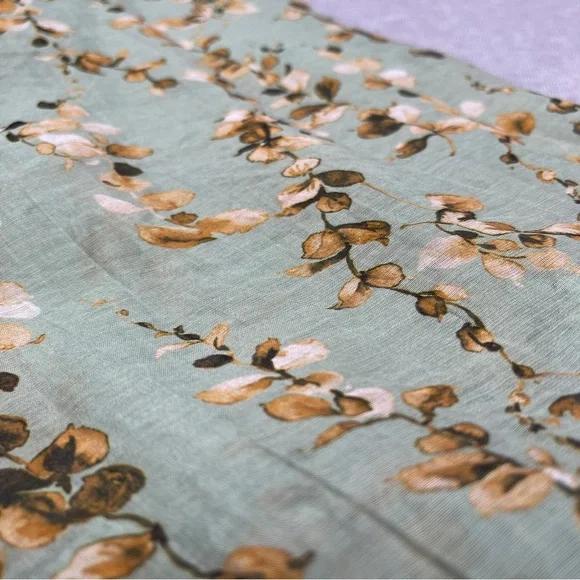 CURRENT AIR gray knit top with floral lightweight balloon sleeves, size S - Picture 5 of 16